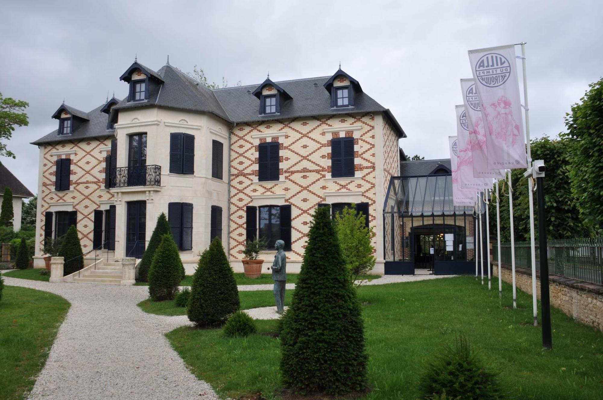 Le Cottage De La Plage - 2Ch, 2 Sdb - Terrasse - Deco De Charme - 500M Plage Cabourg Exterior photo